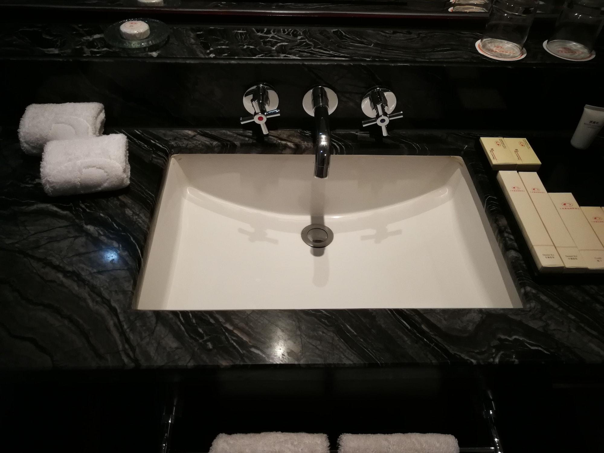 Daysun International Hotel Guangzhou Buitenkant foto