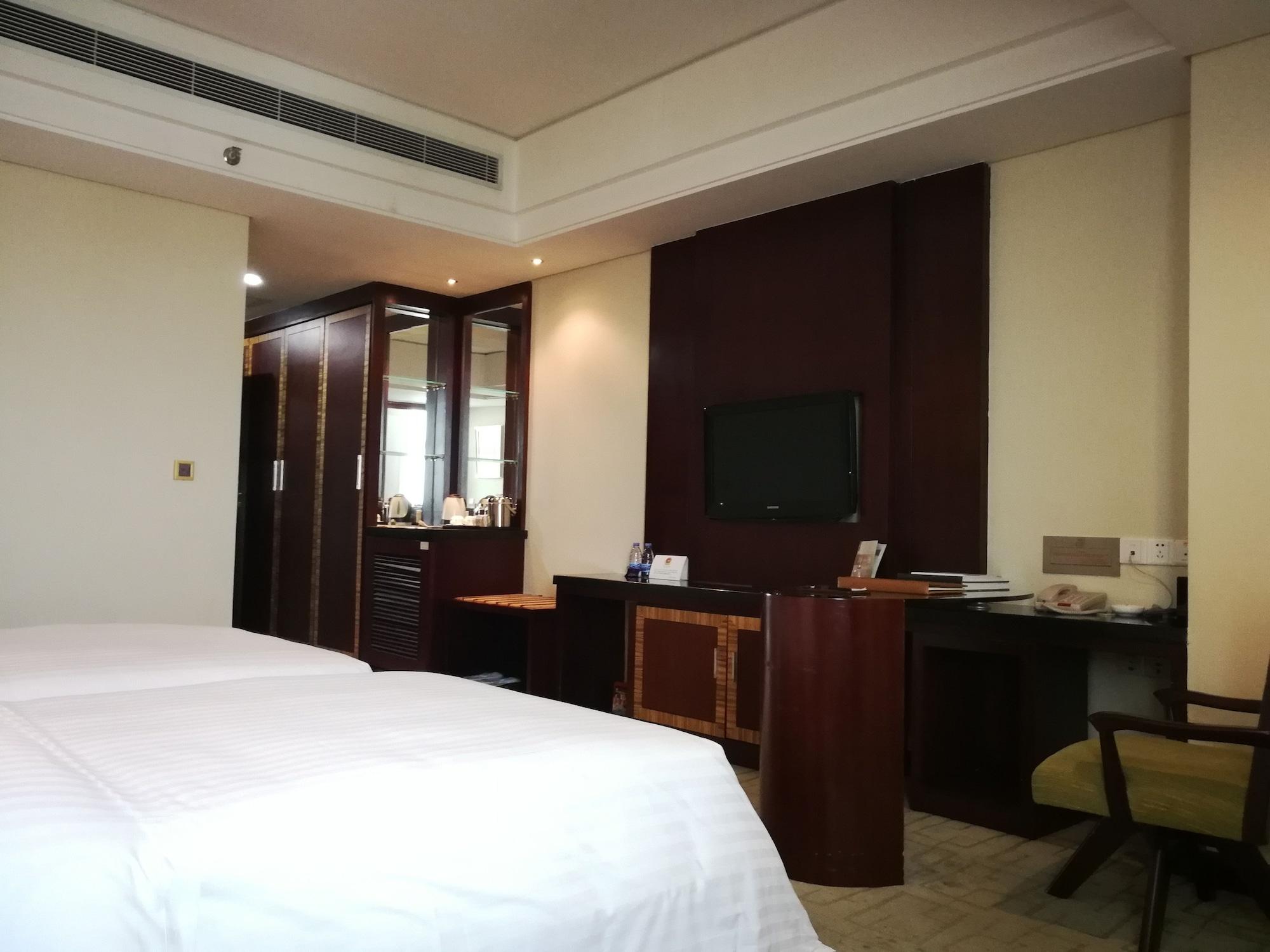 Daysun International Hotel Guangzhou Buitenkant foto