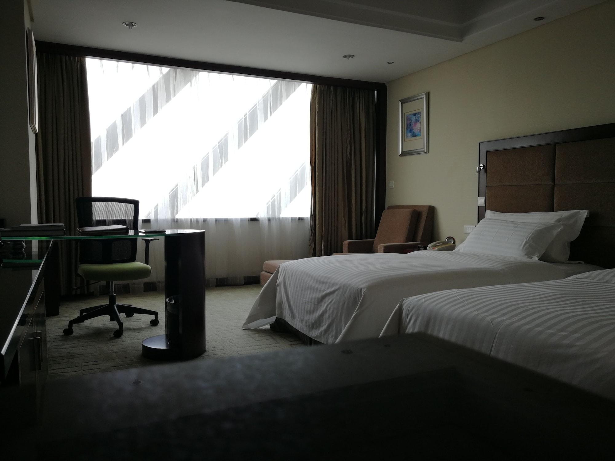 Daysun International Hotel Guangzhou Buitenkant foto