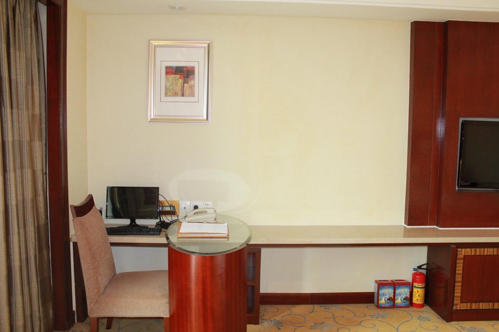 Daysun International Hotel Guangzhou Buitenkant foto